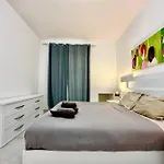 Modern Retreat In The Heart Of St Julian